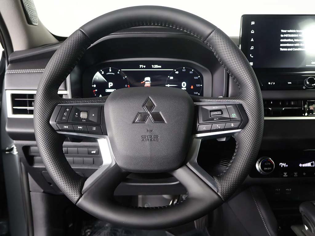 New 2026 Mitsubishi Outlander SE FWD image 38