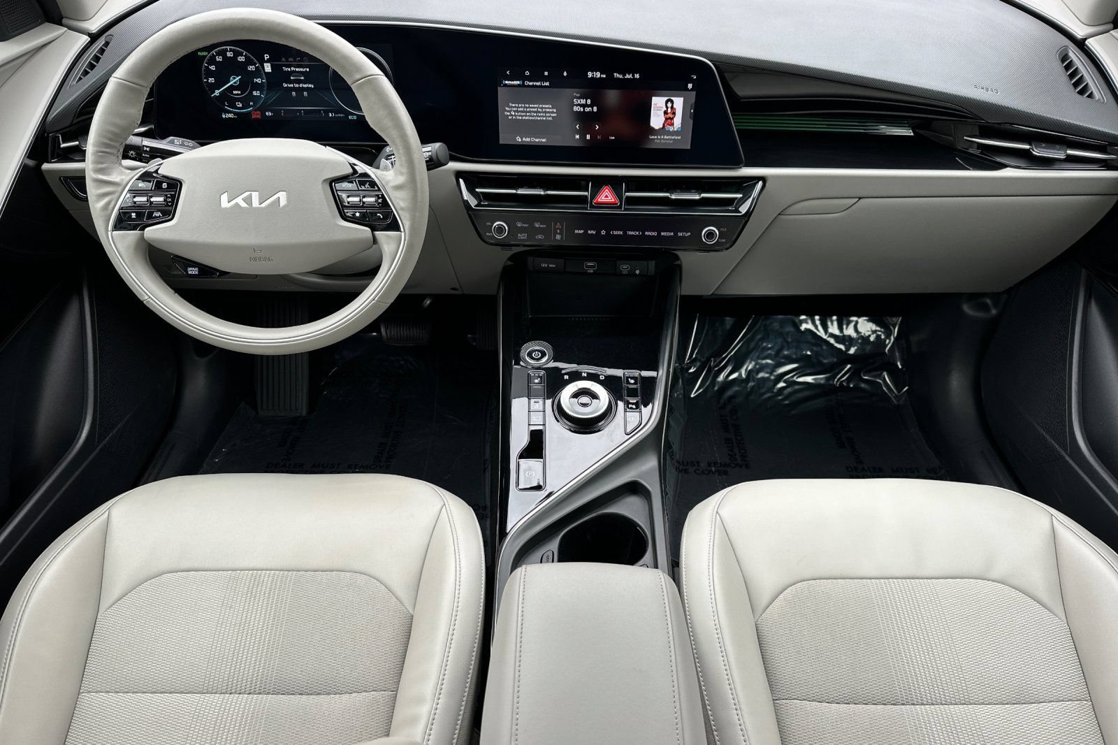 Certified 2023 Kia Niro Wind w/ Wind Preserve Package FWD image 15