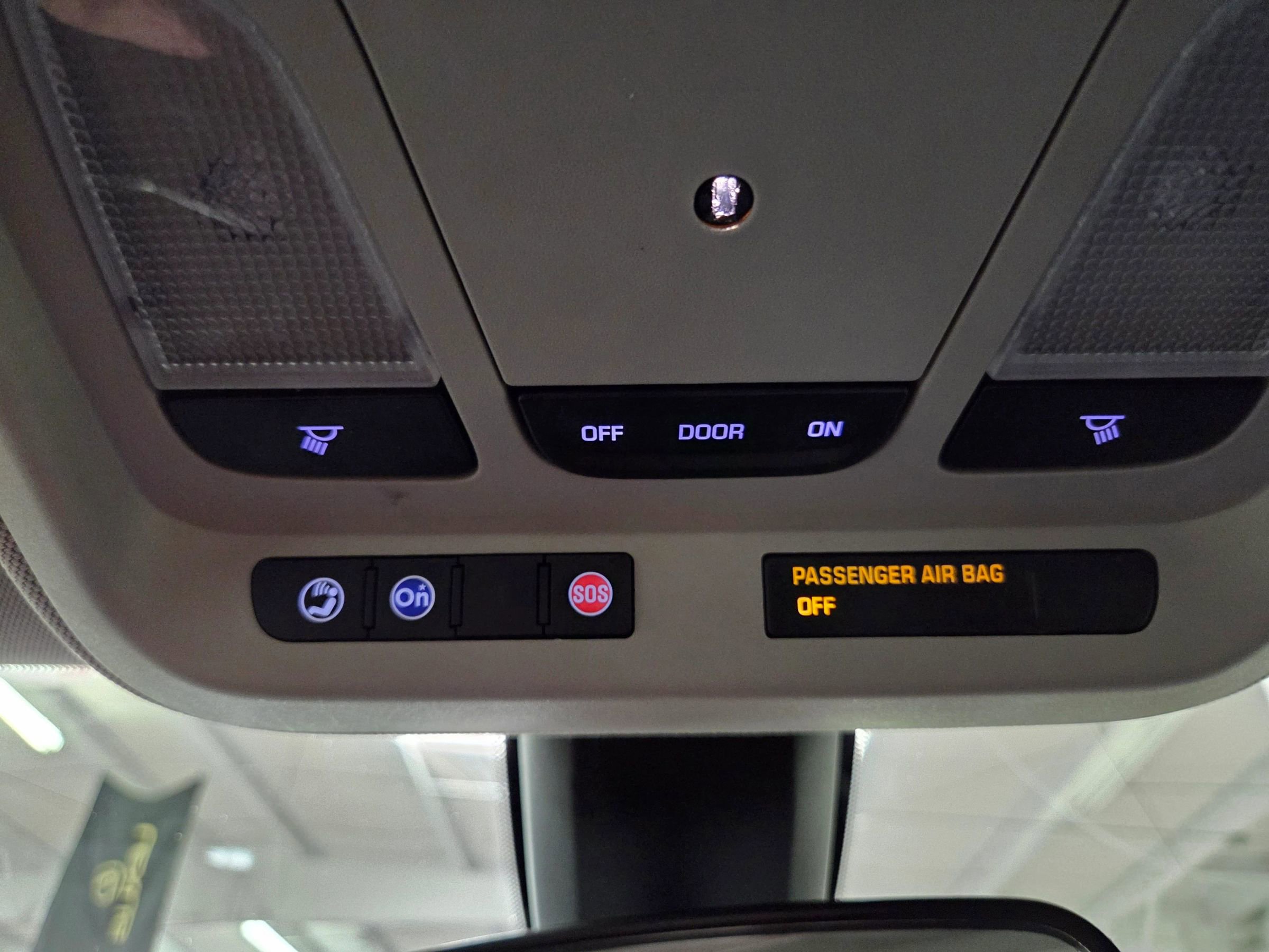 Used 2018 Chevrolet Impala LT FWD image 28