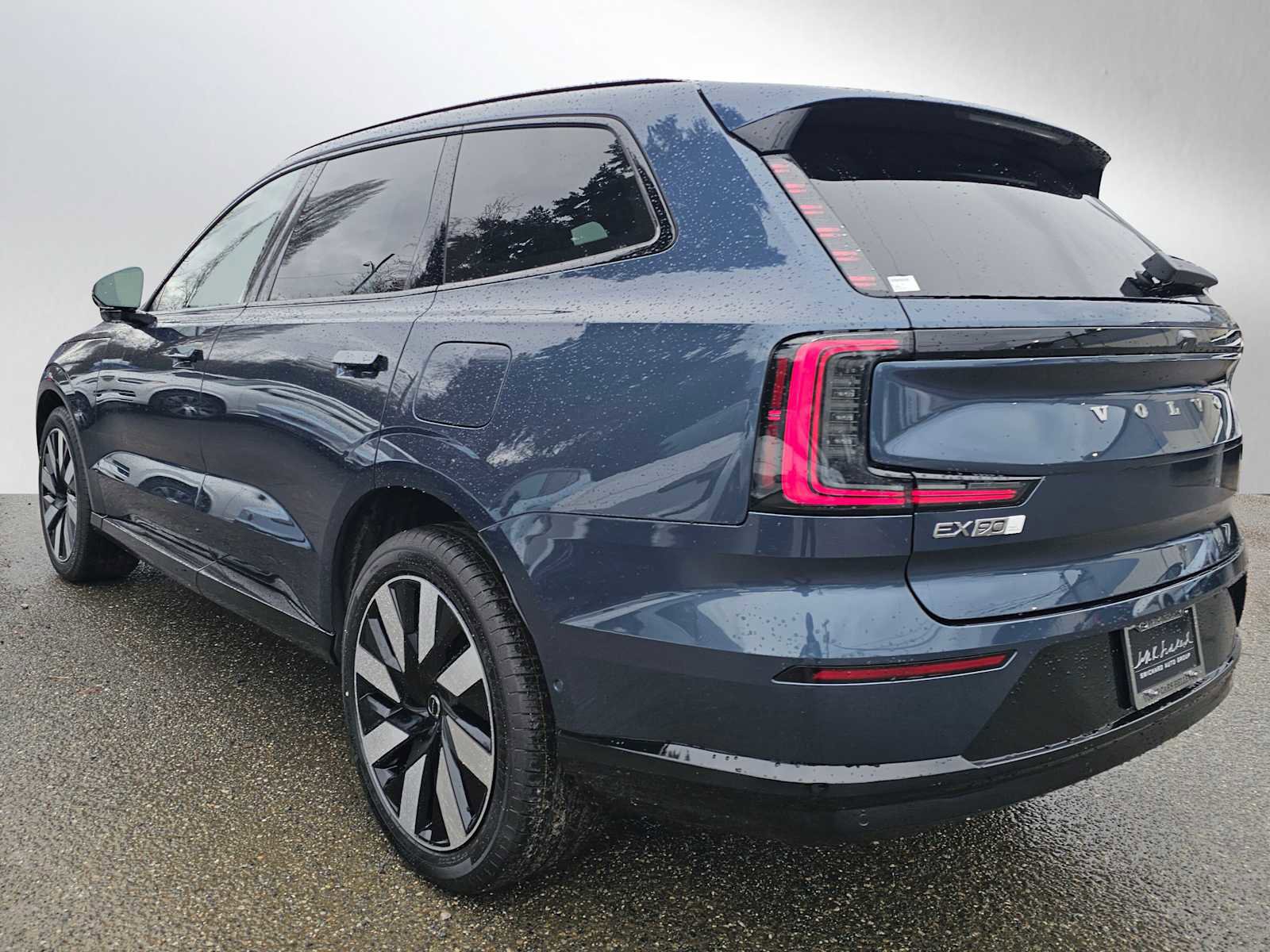 New 2026 Volvo EX90 Ultra image 5
