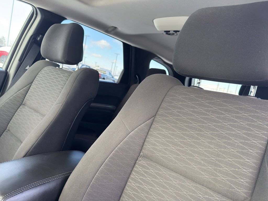 Used 2019 Dodge Durango SXT image 27