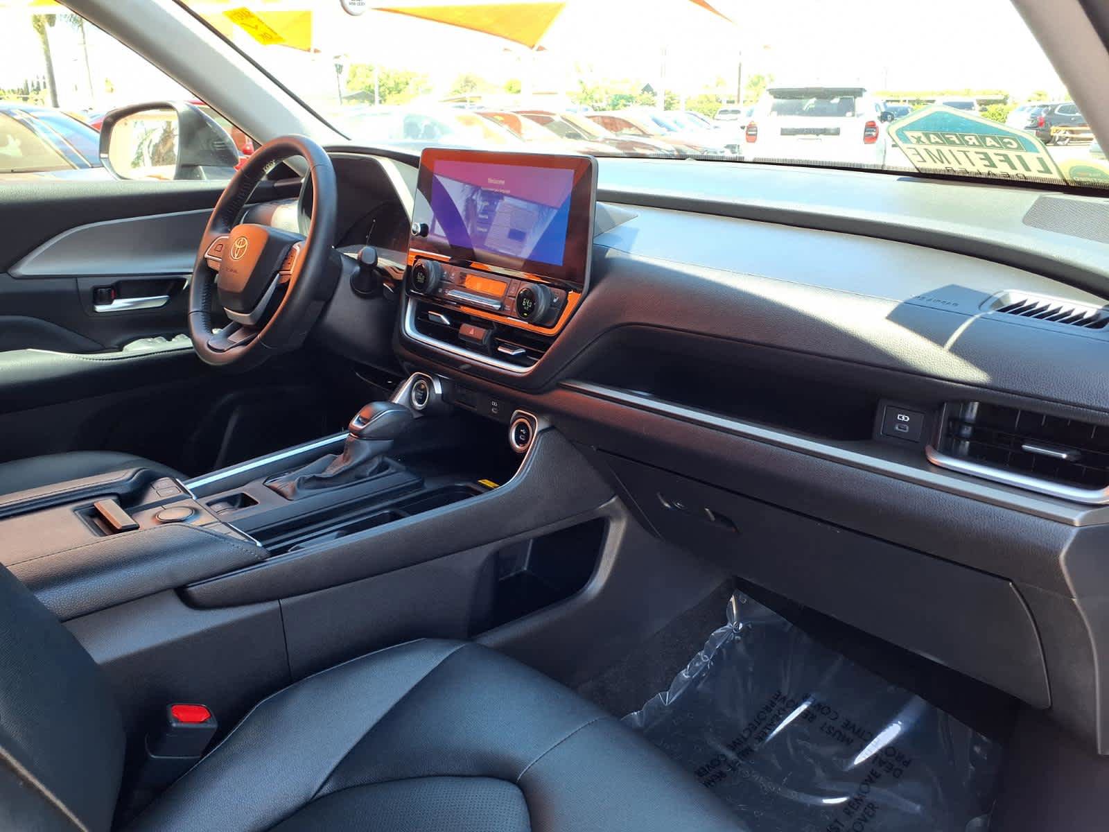 Used 2025 Toyota Grand Highlander FWD image 24