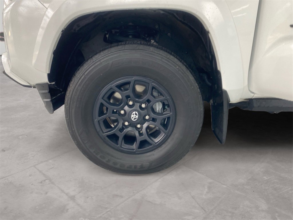 Used 2022 Toyota Tacoma SR5 image 14