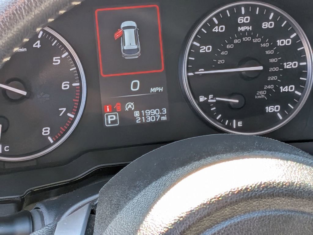 Used 2025 Subaru Outback Premium image 17