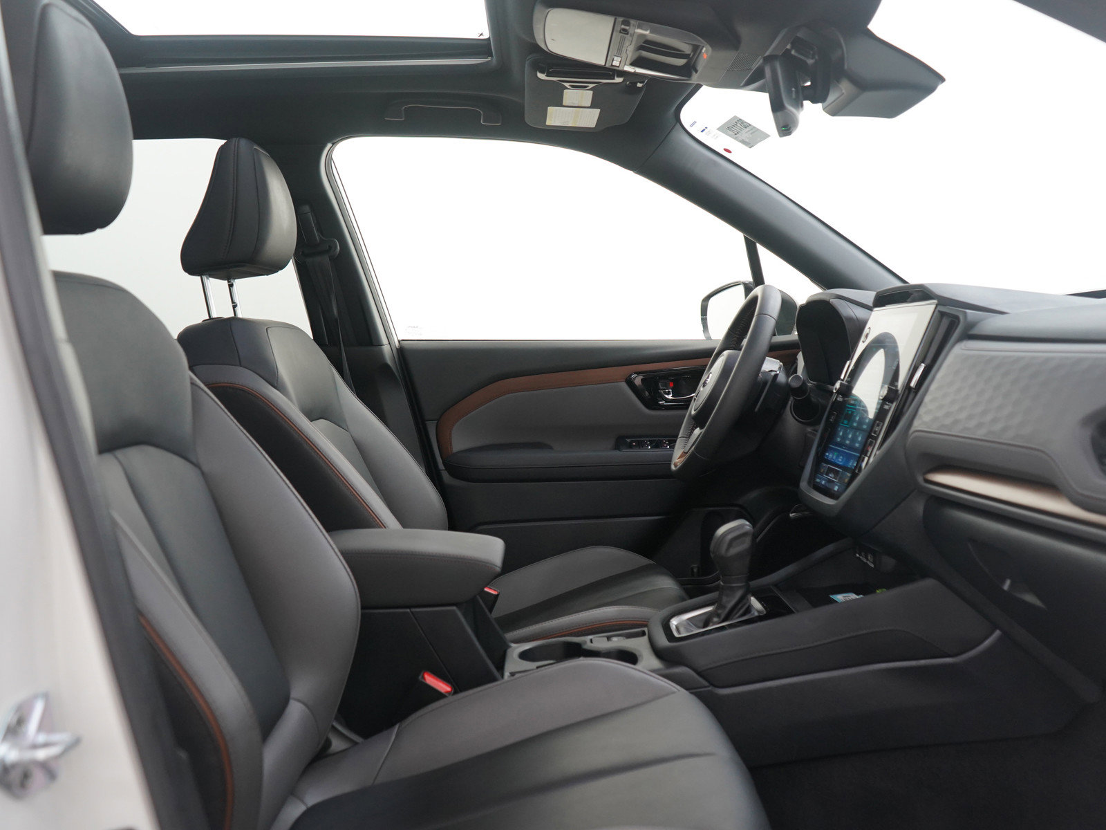 Used 2025 Subaru Forester Sport image 11