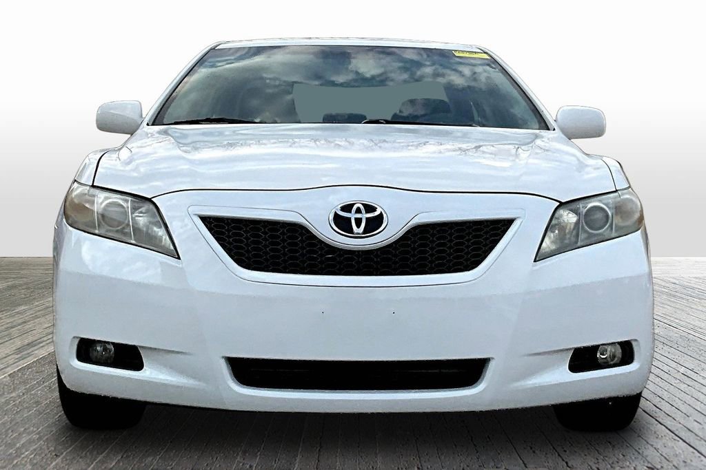 Used 2008 Toyota Camry SE image 2