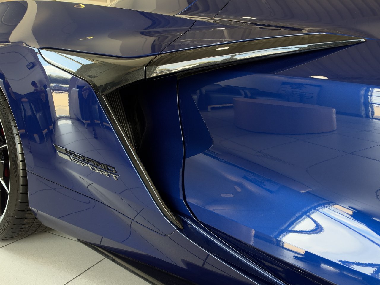 New 2027 Chevrolet Corvette Grand Sport RWD image 4