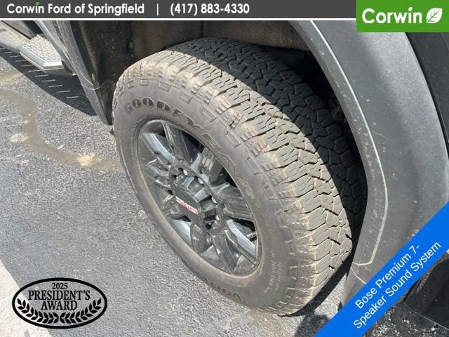 Used 2025 GMC Sierra 2500 AT4 w/ AT4 Premium Plus Package image 10