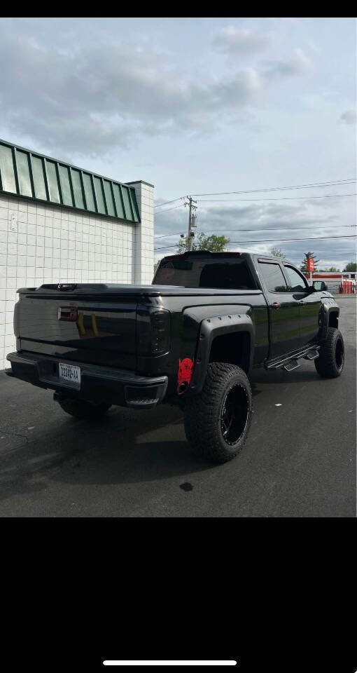 Used 2018 Chevrolet Silverado 1500 LT w/ All Star Edition image 7