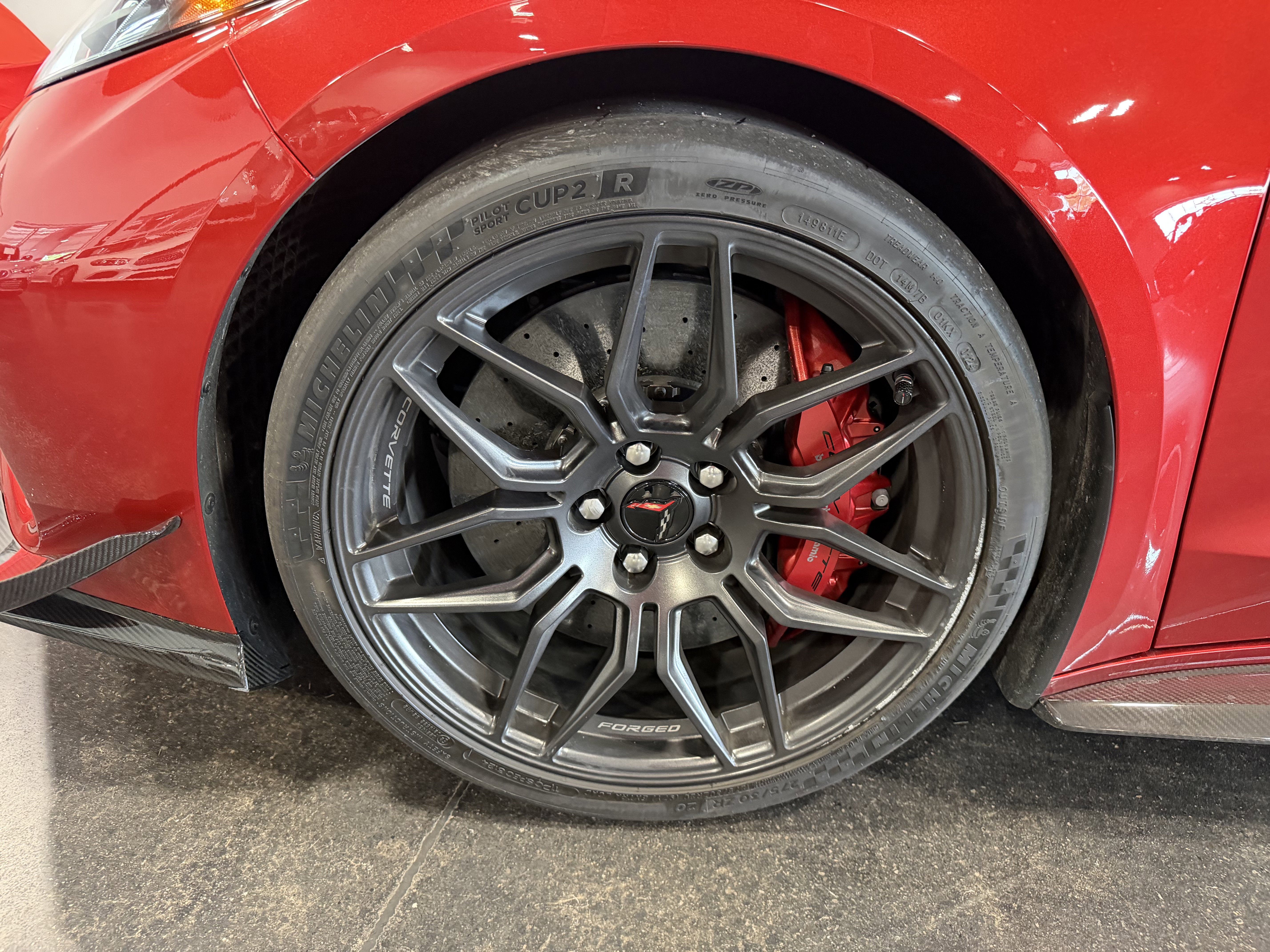 Used 2024 Chevrolet Corvette Z06 w/ Z07 Performance Package RWD image 17