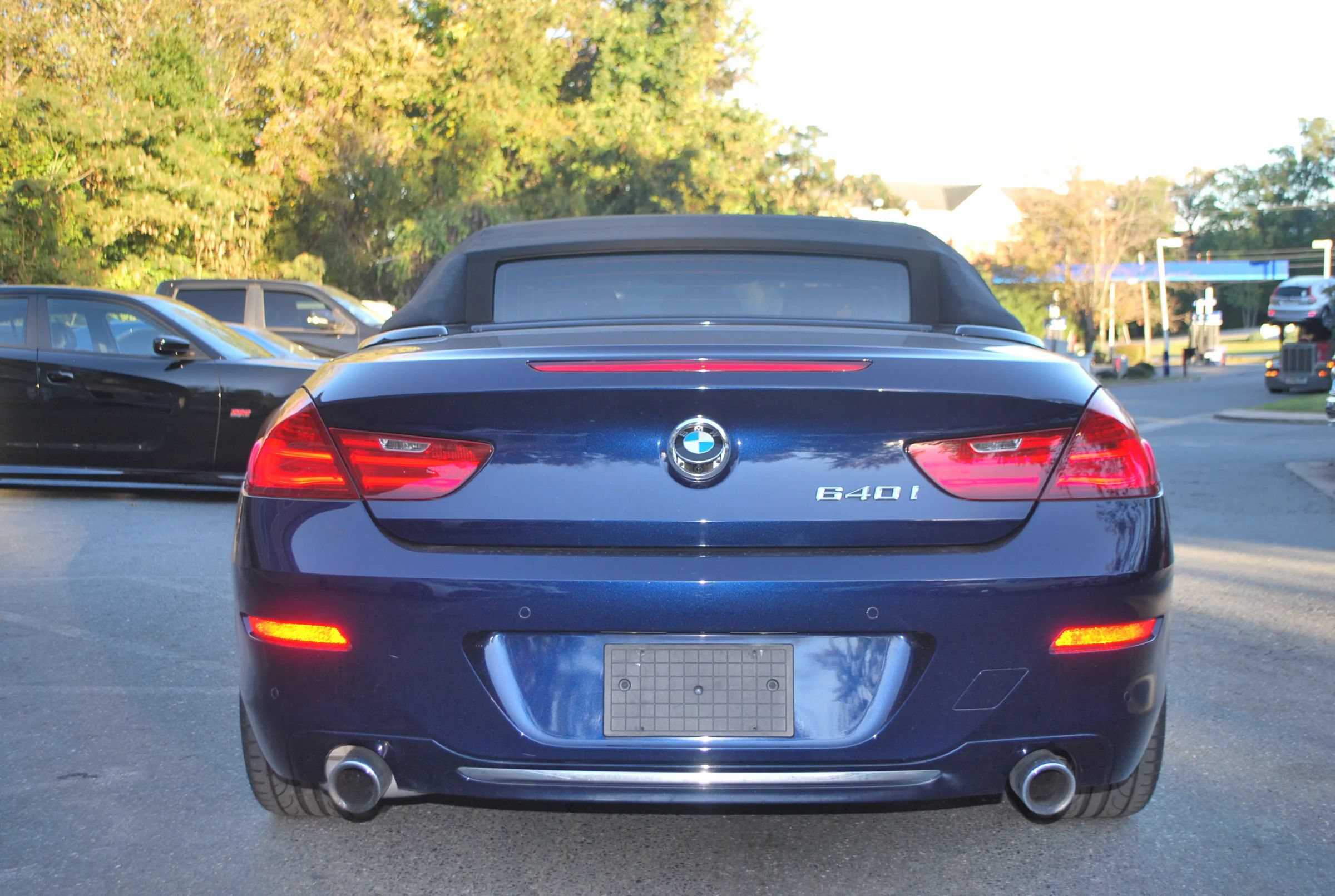 Used 2017 BMW 640i Convertible RWD image 5