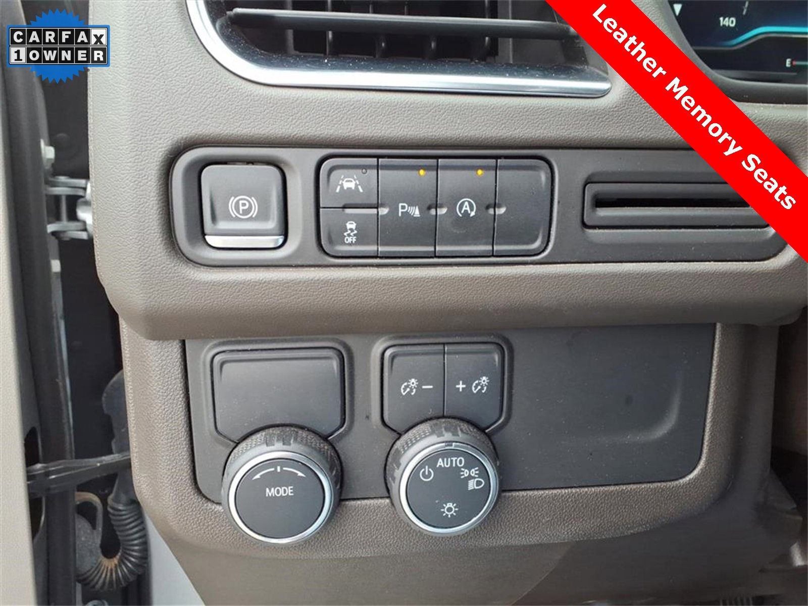 Used 2024 Chevrolet Tahoe LT image 25