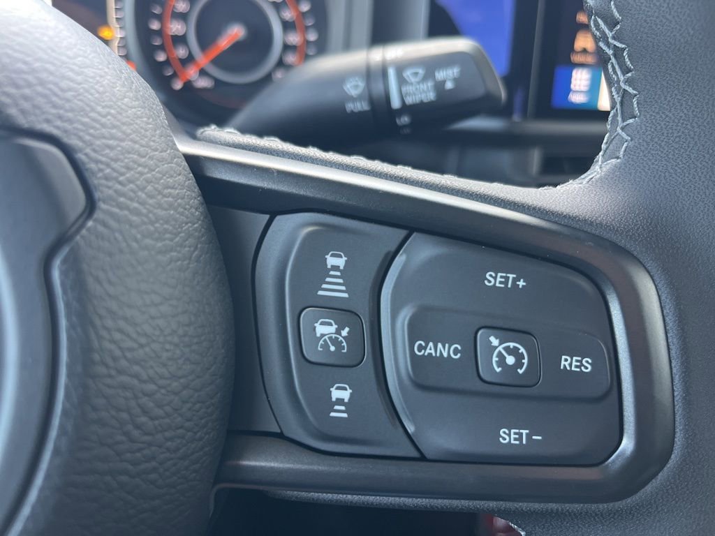 New 2025 Jeep Gladiator Rubicon w/ Convenience Group image 14