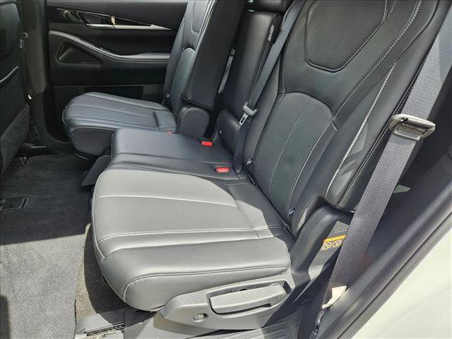 Used 2025 INFINITI QX60 Pure FWD image 15
