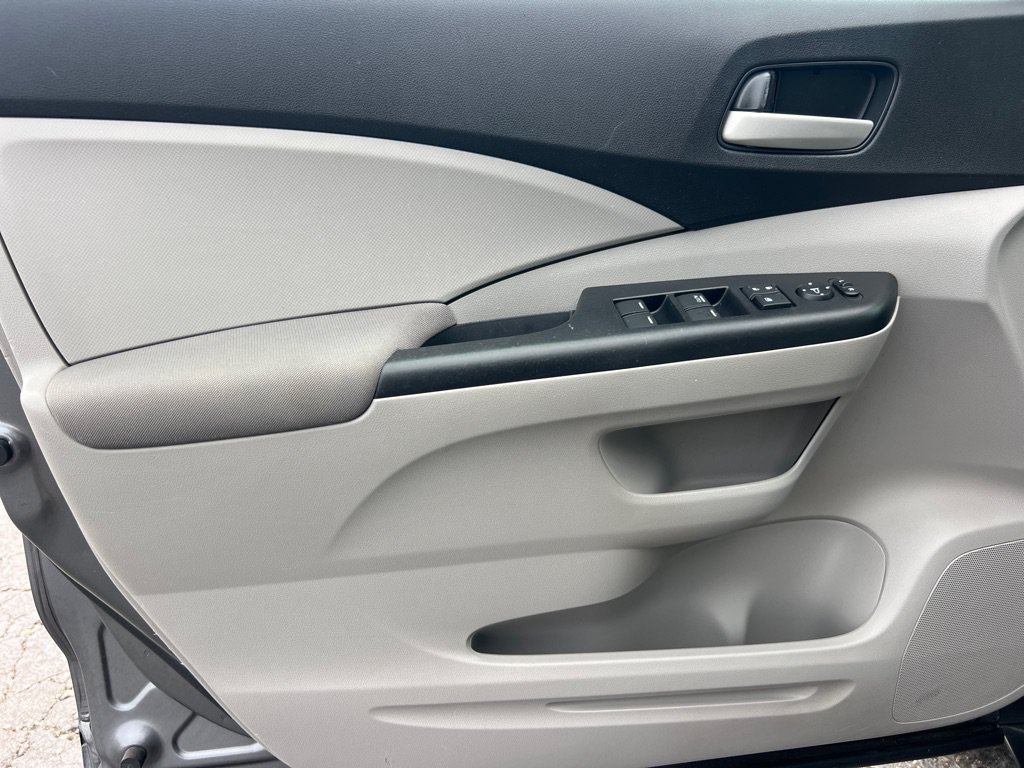 Used 2014 Honda CR-V LX image 10