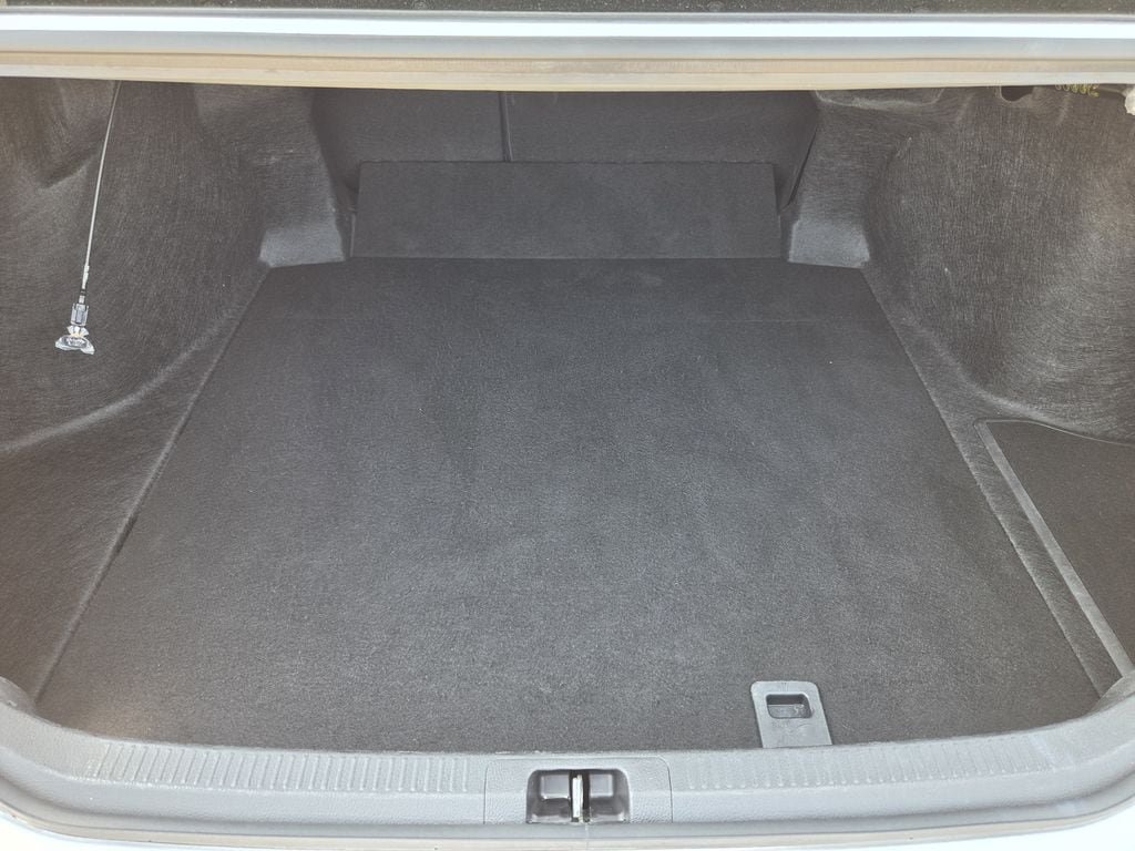 Used 2025 Toyota Camry LE FWD image 29