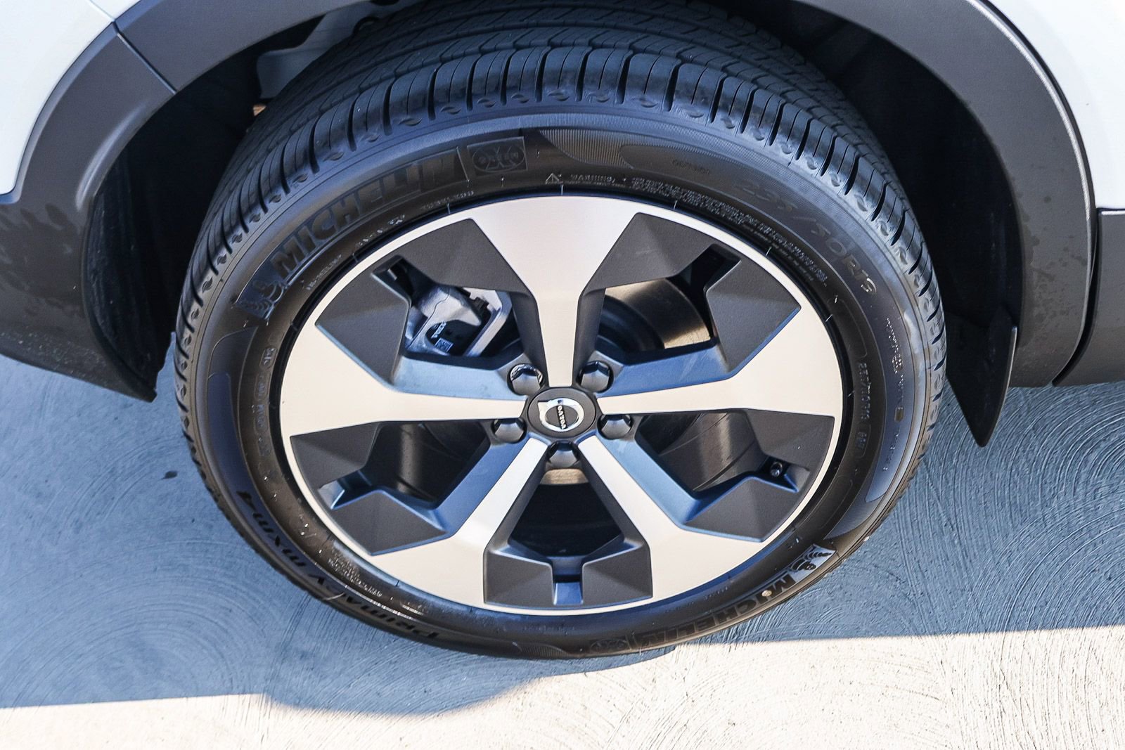 New 2026 Volvo XC40 B5 Plus w/ Protection Package Premier image 13