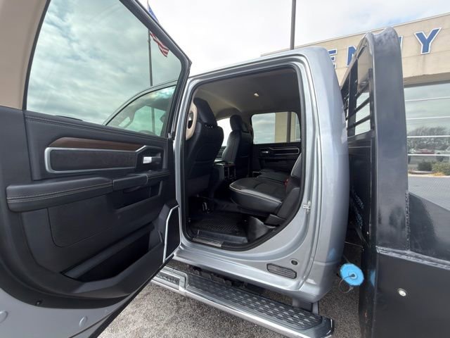 Used 2022 RAM 3500 Laramie image 17