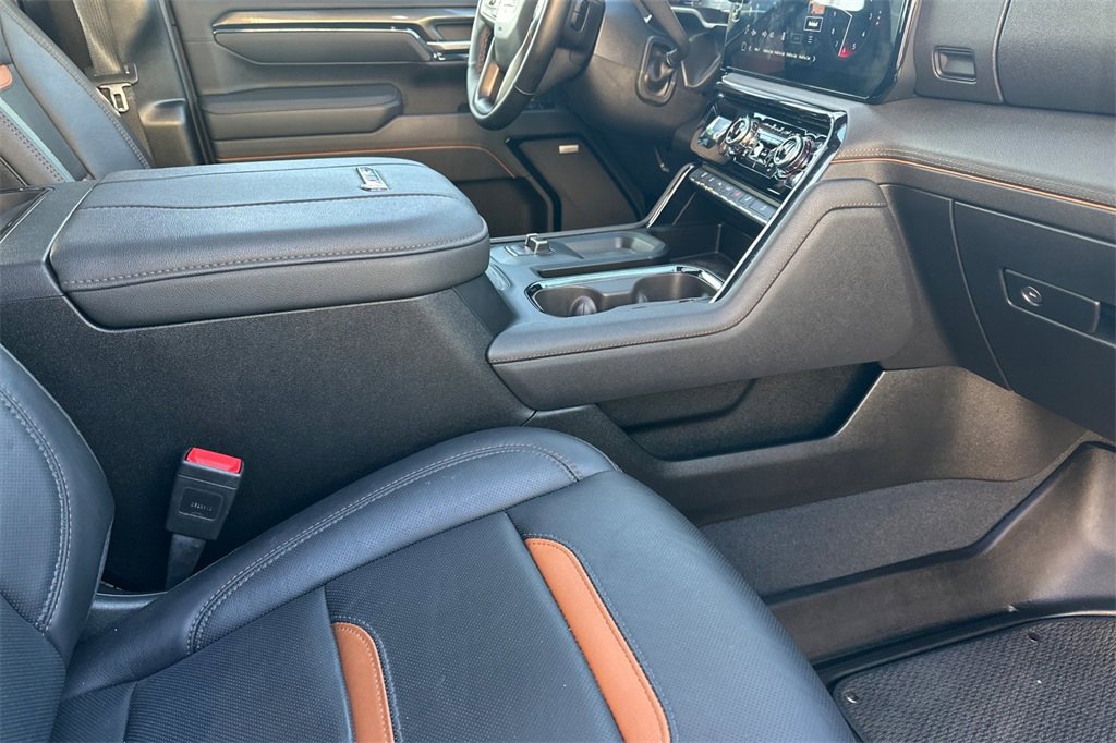Used 2025 GMC Sierra 2500 AT4 w/ AT4 Premium Plus Package image 15