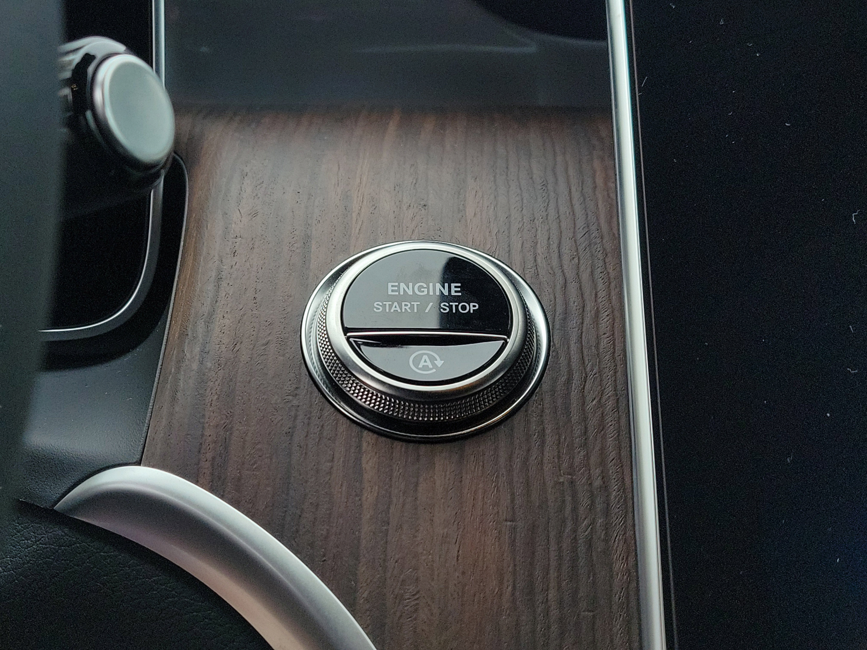 Certified 2026 Mercedes-Benz GLC 300 image 27