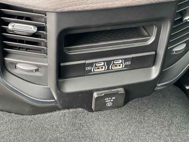 New 2026 RAM 2500 Laramie w/ Night Edition image 34