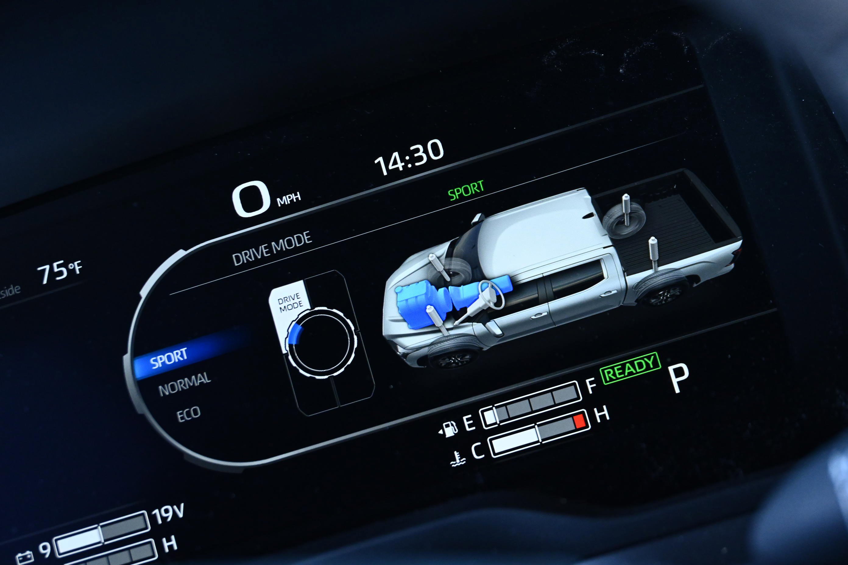 Used 2024 Toyota Tundra Limited image 25