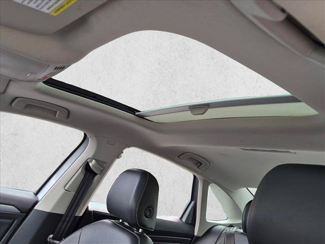 Used 2024 Volkswagen Jetta SE FWD image 14