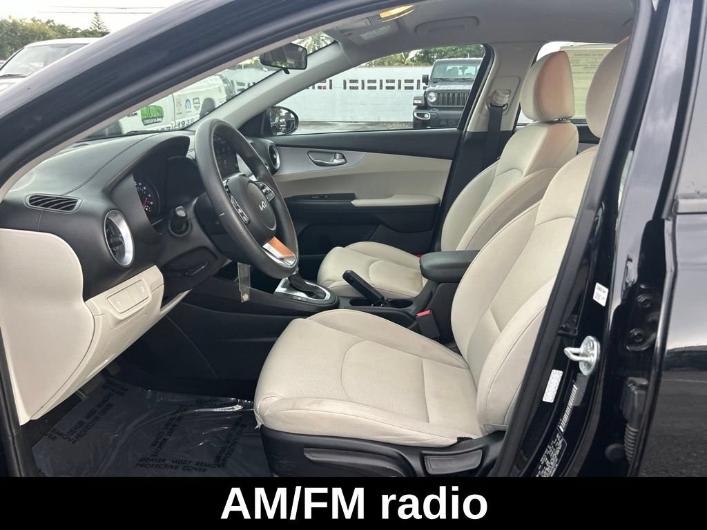 Used 2023 Kia Forte LXS FWD image 10