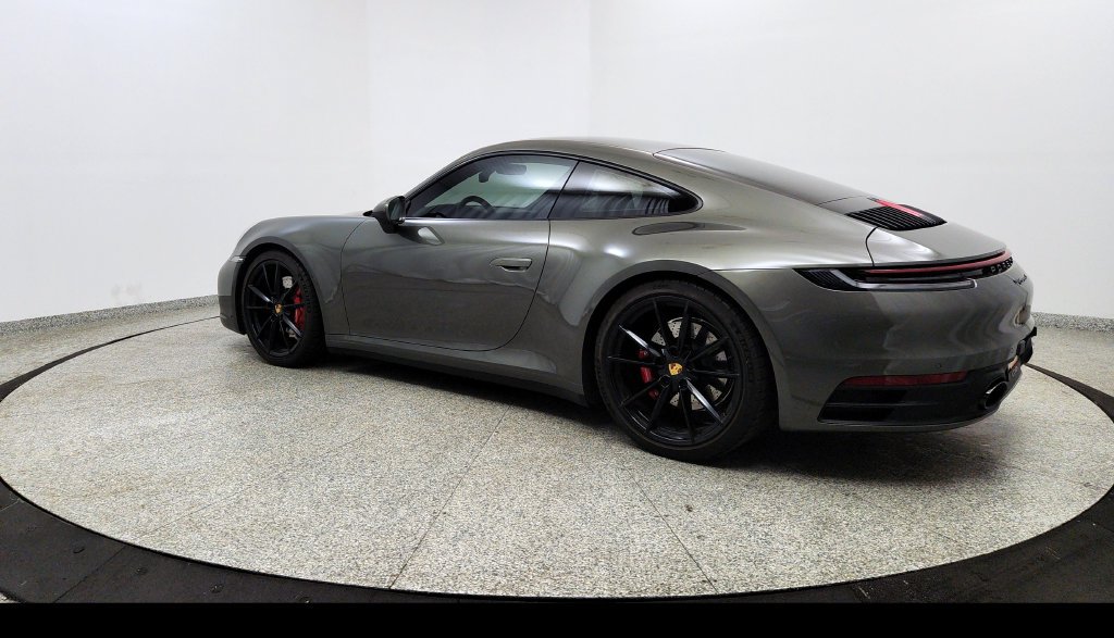 Used 2021 Porsche 911 Carrera S RWD image 2