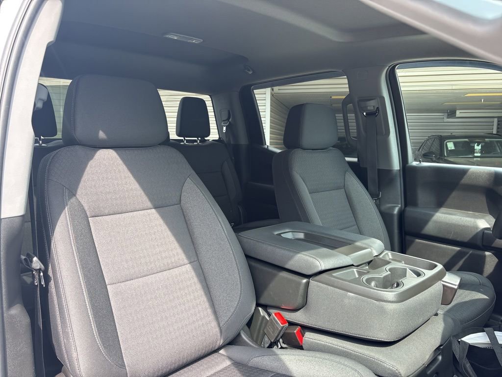 Used 2022 Chevrolet Silverado 1500 Custom Trail Boss w/ LPO, Dark Essentials Package AWD/4WD image 16