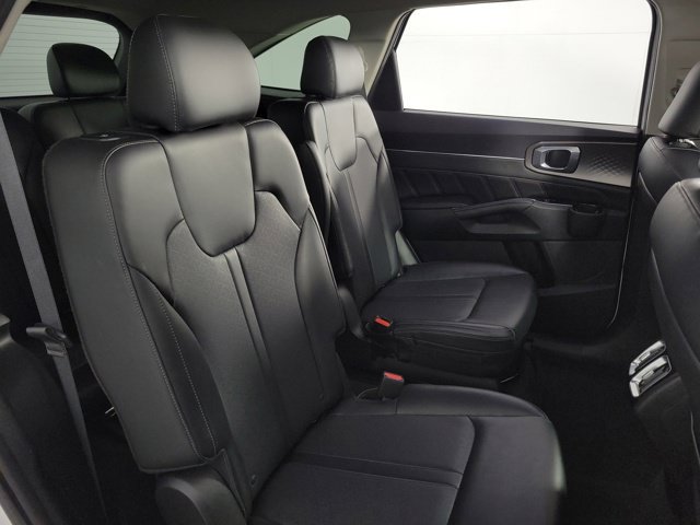 Used 2022 Kia Sorento SX FWD image 17