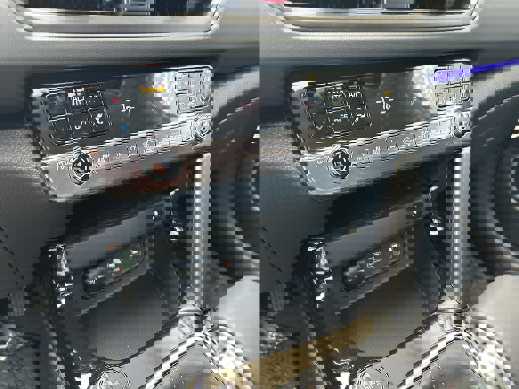 New 2026 Kia Seltos EX image 22