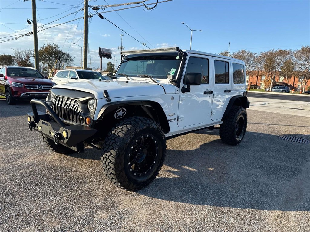 Used 2012 Jeep Wrangler Unlimited Sahara w/ Dual Top Group image 3