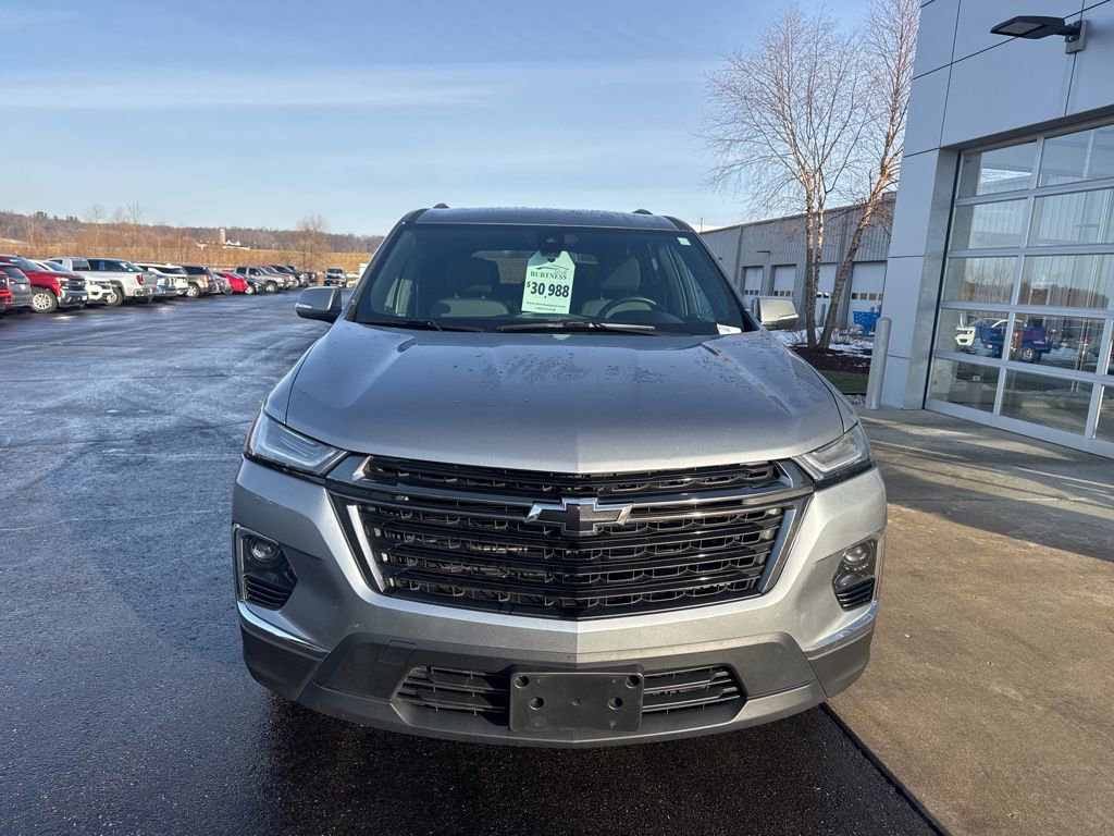 Certified 2023 Chevrolet Traverse LT w/ Midnight/Sport Edition image 2