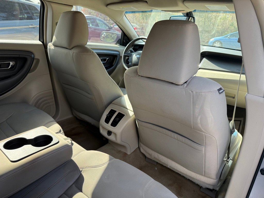 Used 2012 Ford Taurus SE image 23