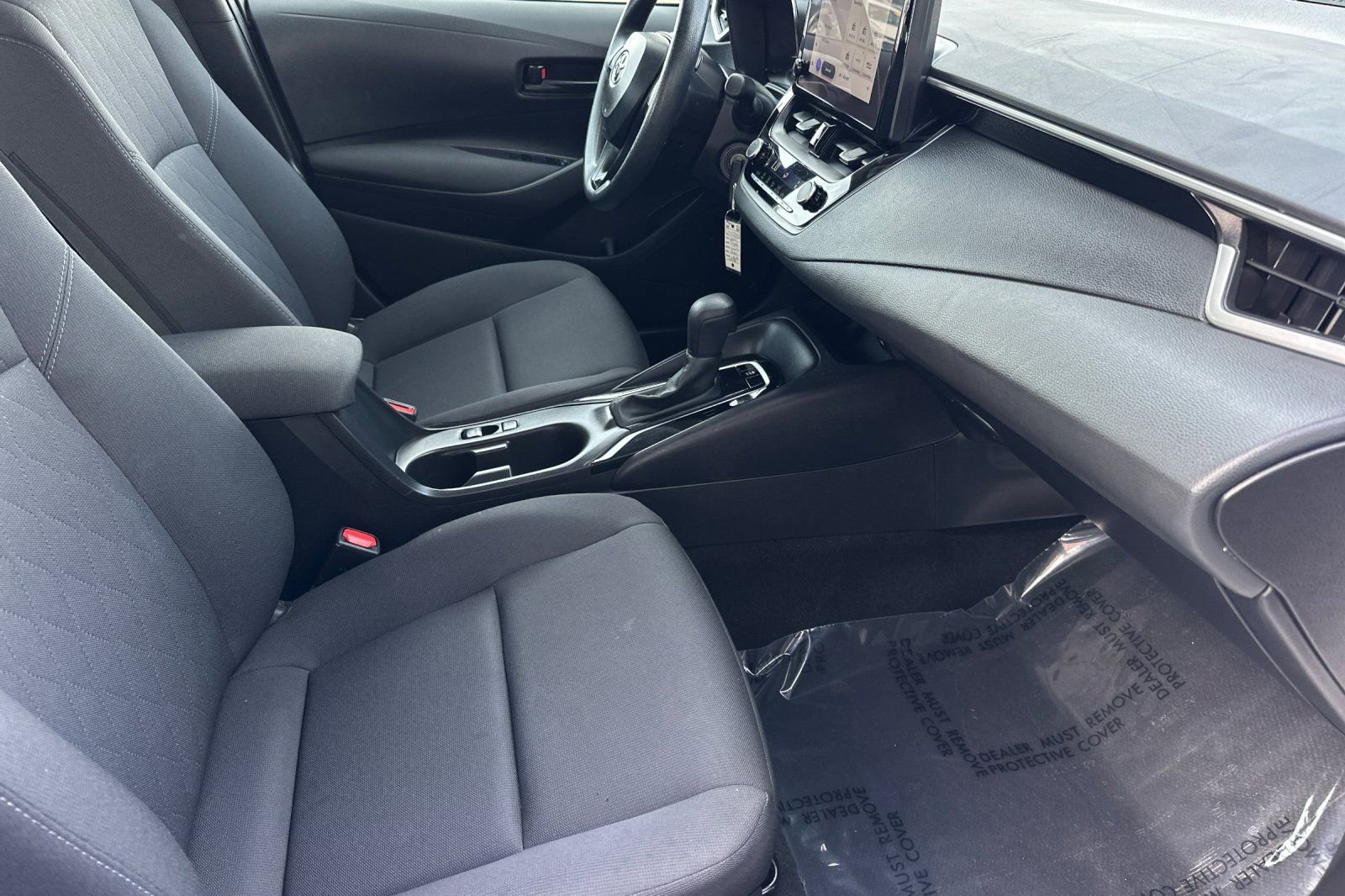 Used 2024 Toyota Corolla LE FWD image 16