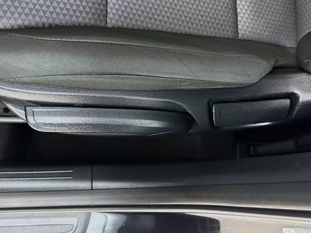 Used 2023 Kia Soul LX w/ LX Technology Package FWD image 19