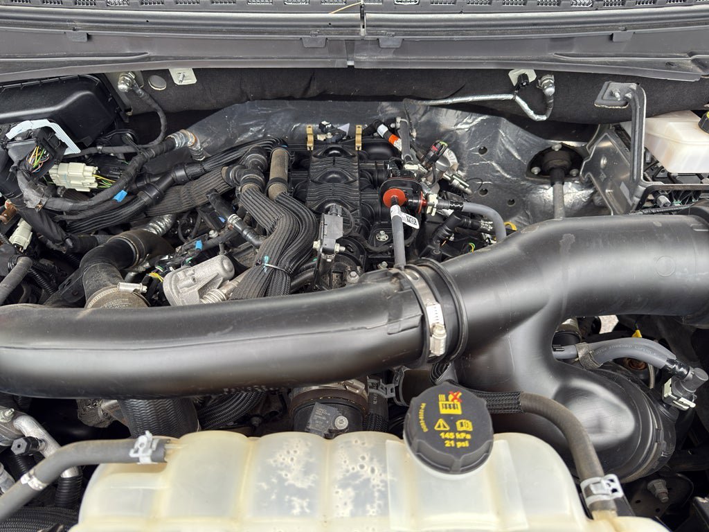 Used 2024 Ford Expedition XLT AWD/4WD image 38