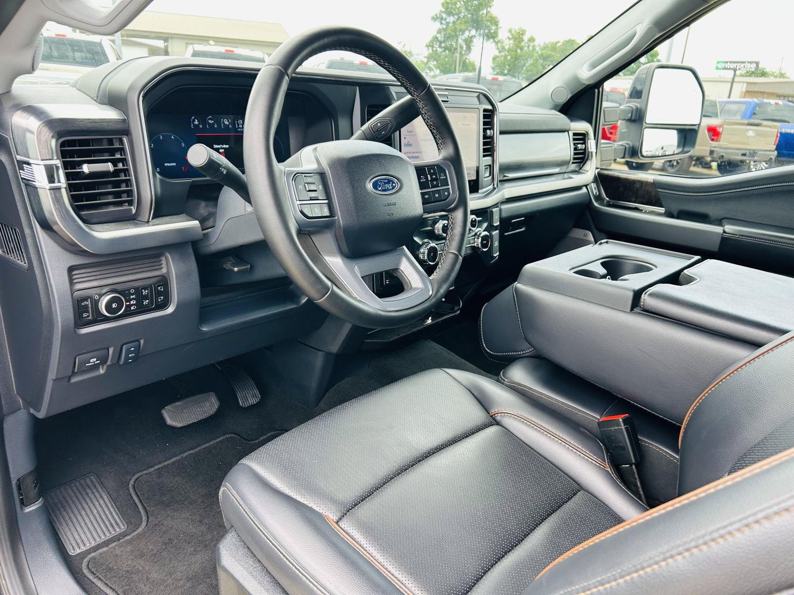 Used 2025 Ford F350 Lariat AWD/4WD image 18