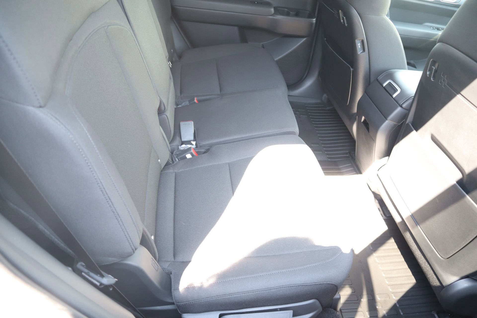 New 2025 Hyundai Elantra Sport image 17