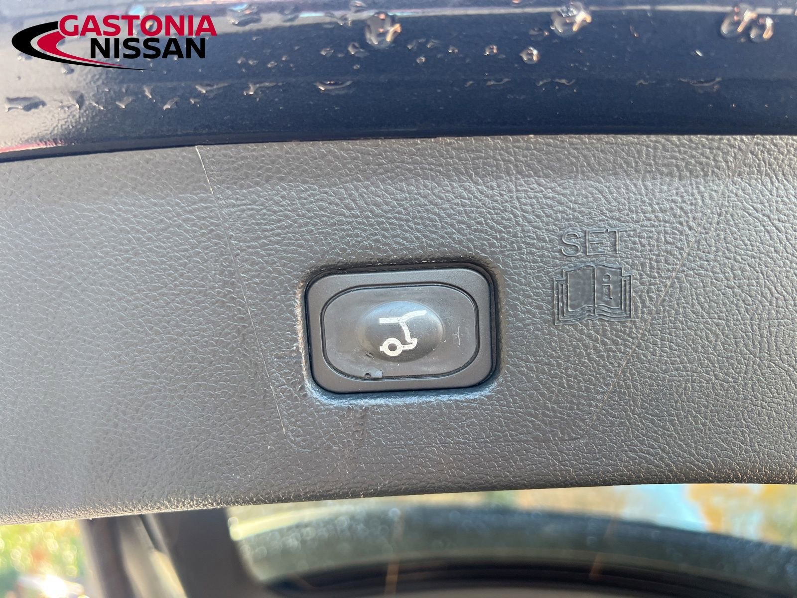 Used 2022 Ford Edge Titanium image 39