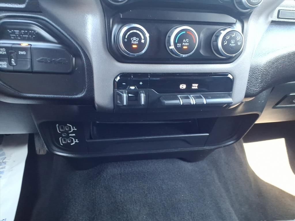 Used 2024 RAM 2500 Big Horn image 17
