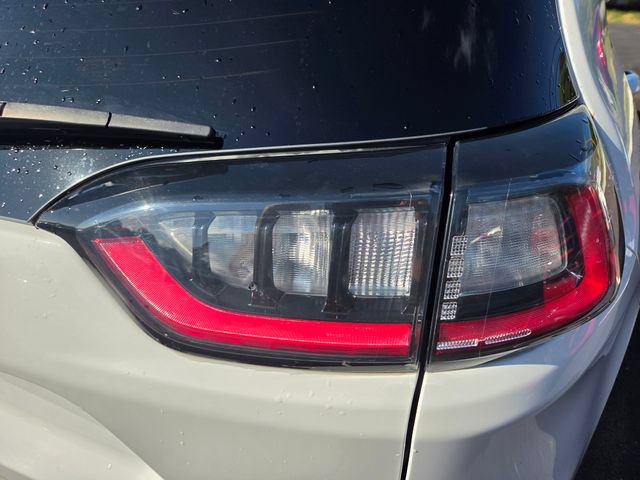 Used 2021 Jeep Cherokee Latitude Lux w/ Sun & Sound Group AWD/4WD image 15