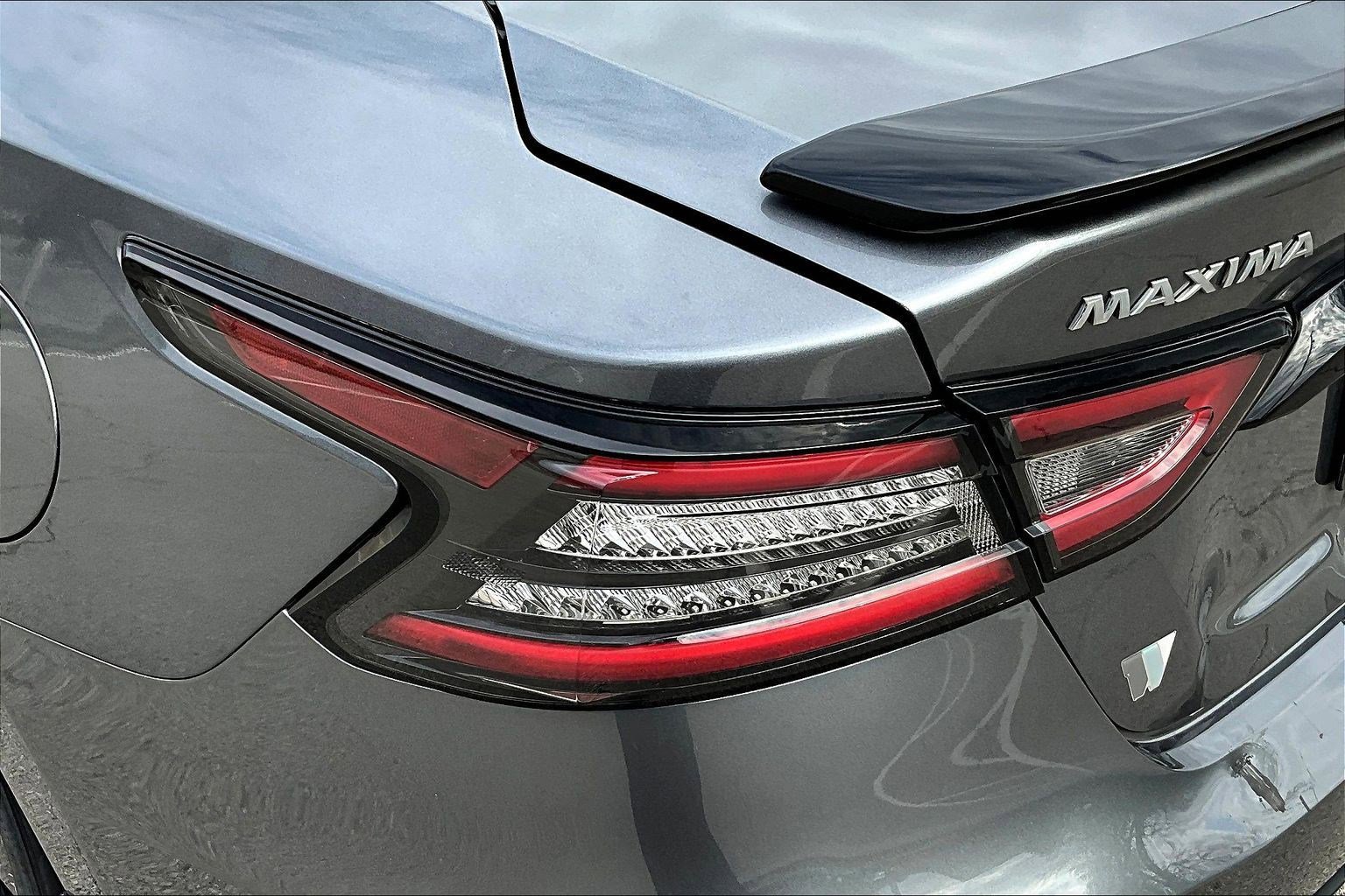 Certified 2021 Nissan Maxima SR w/ Sport Mat Group FWD image 23