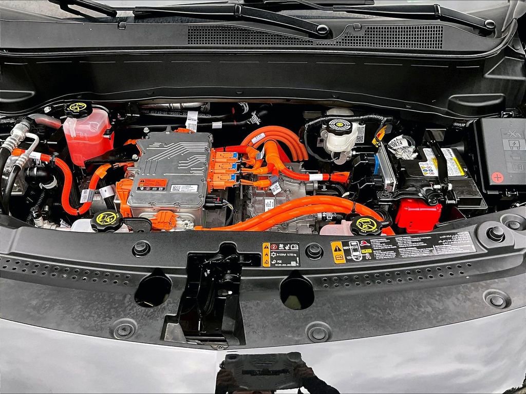 Certified 2023 Chevrolet Bolt EUV LT w/ Driver Confidence Package image 22