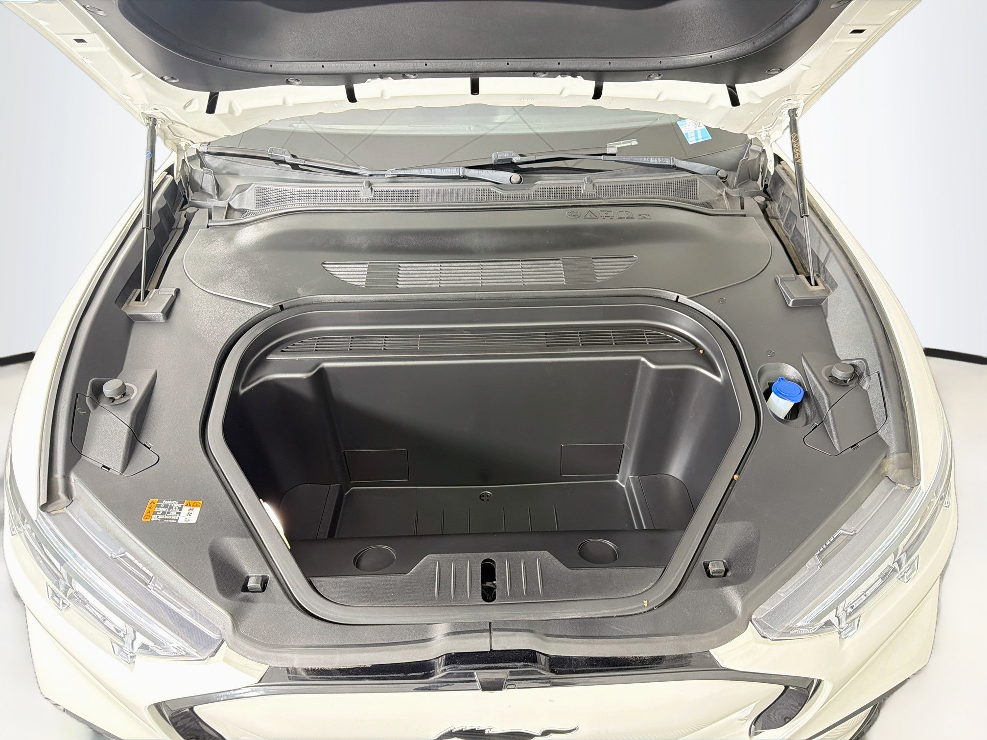 Used 2021 Ford Mustang Mach-E Premium RWD image 35