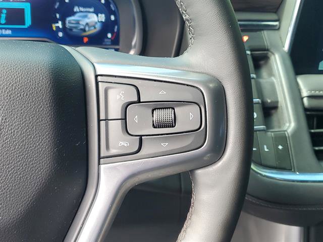 Used 2024 Chevrolet Suburban Z71 w/ Luxury Package image 59