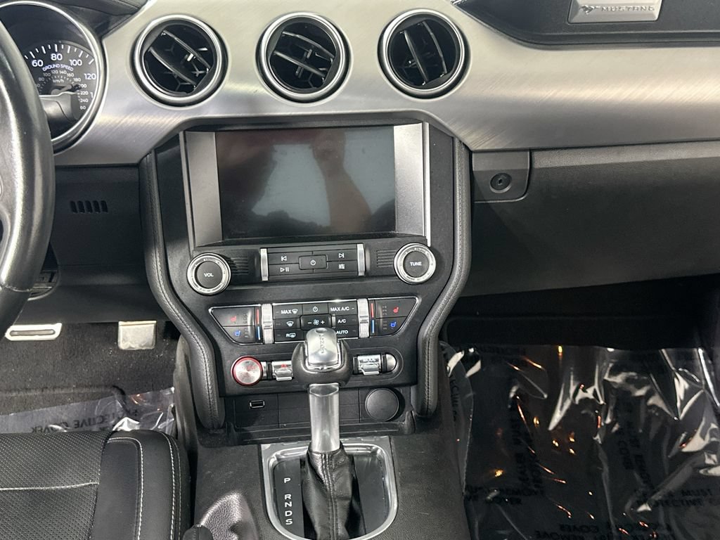 Used 2019 Ford Mustang GT Premium w/ Black Accent Package RWD image 20