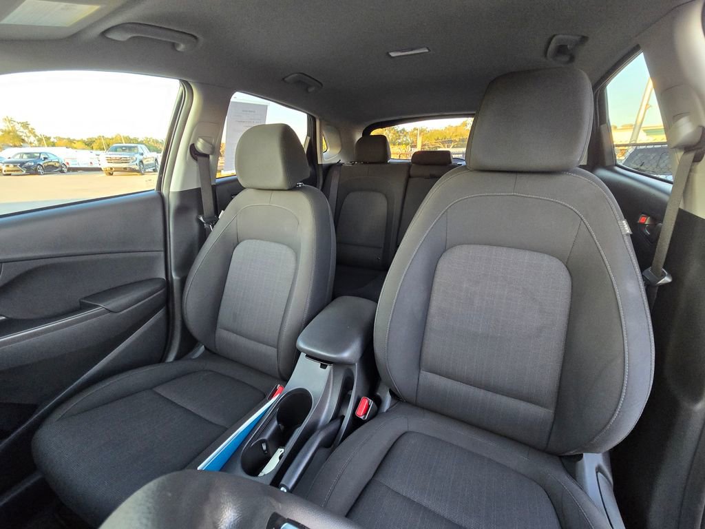Used 2022 Hyundai Kona SEL image 25