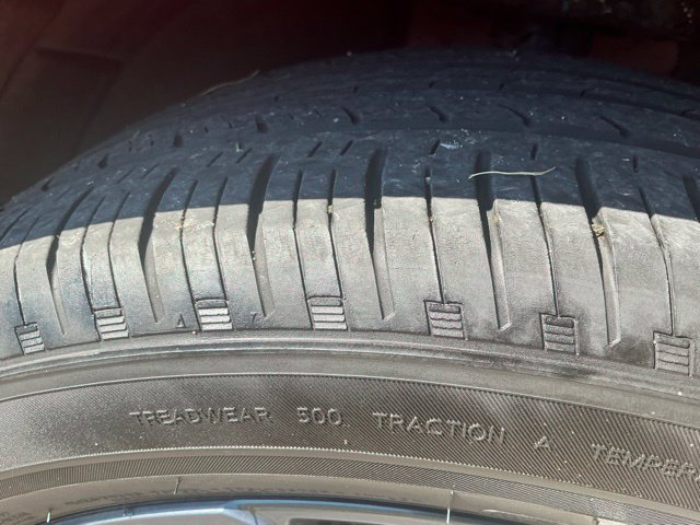Used 2024 Chevrolet Equinox RS w/ LPO, Floor Liner Package FWD image 12